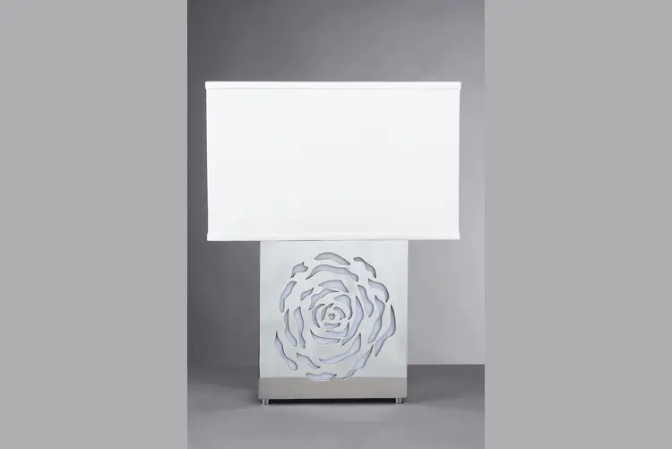 Flower Pattern Table Light (EMT-053)